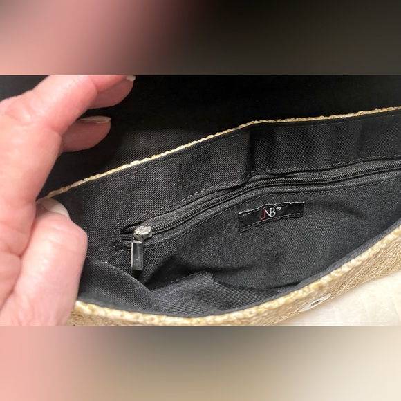 Straw Clutch Purse, Envelope Style, Magnetic Closure, Lined, Inner zip pocket - Picture 6 of 7